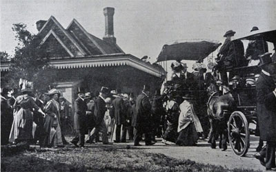 Party arrived by special train in June 1911